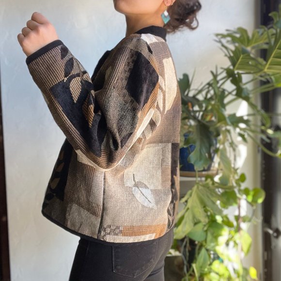 🏷 Sold | Floral Patchwork Jacket - Picture 4 of 9